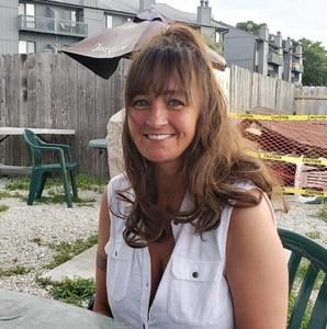 Meet your Posher, Lana